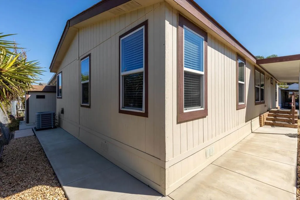 https://cdn.realtyfeed.com/cdn/127/307094674/5bb52f2295335ab9cf70340fde889c05.webp