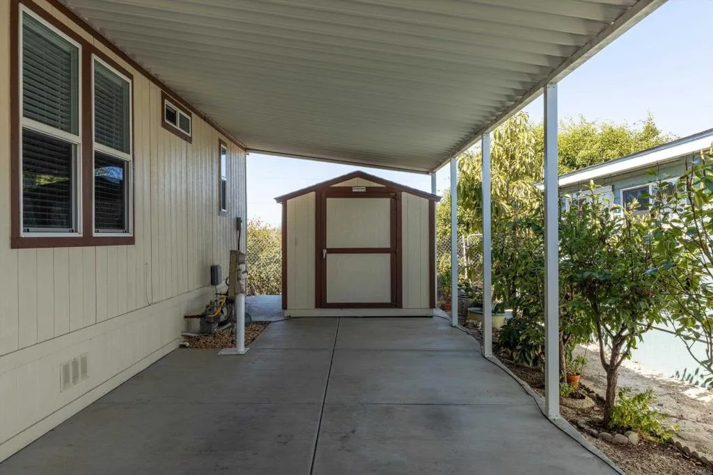 https://cdn.realtyfeed.com/cdn/127/307094674/864da5fe47653fa70e375d263ac4eaa8.webp