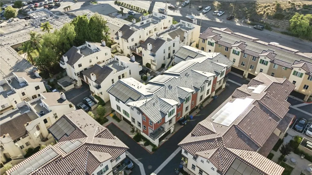 https://cdn.realtyfeed.com/cdn/127/307094751/198bfa3bf63eb4e6a4f228d4ea165ea1.webp
