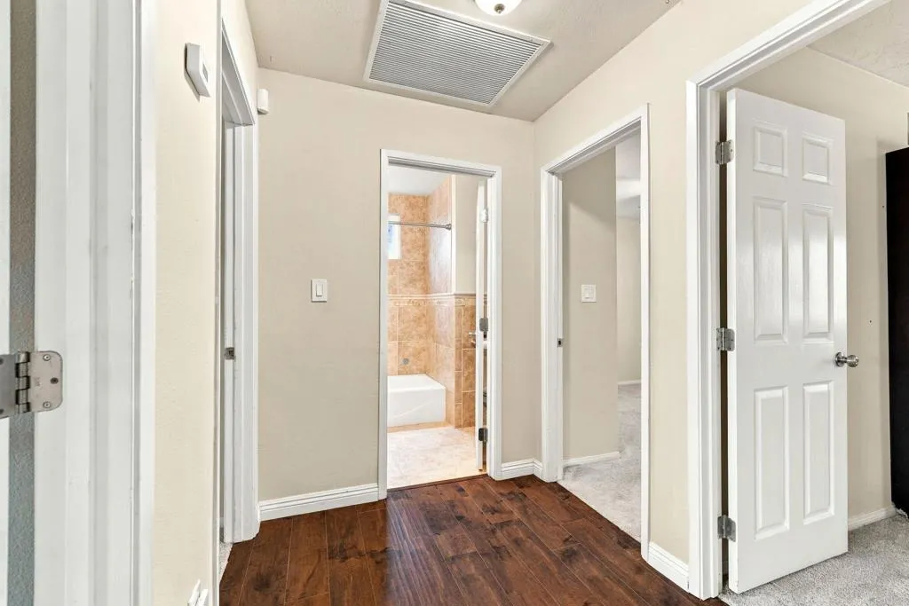 https://cdn.realtyfeed.com/cdn/127/307094774/3a8419ff423fe60bb97a2e72da902cba.webp