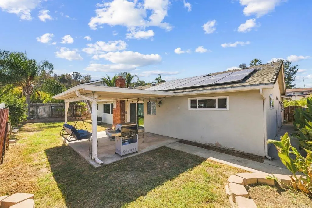 https://cdn.realtyfeed.com/cdn/127/307094774/5c12bd4833cb1ca30915cd64ba318908.webp