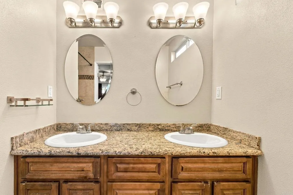 https://cdn.realtyfeed.com/cdn/127/307094774/dce92b8eeffb744993999eada24c17a9.webp