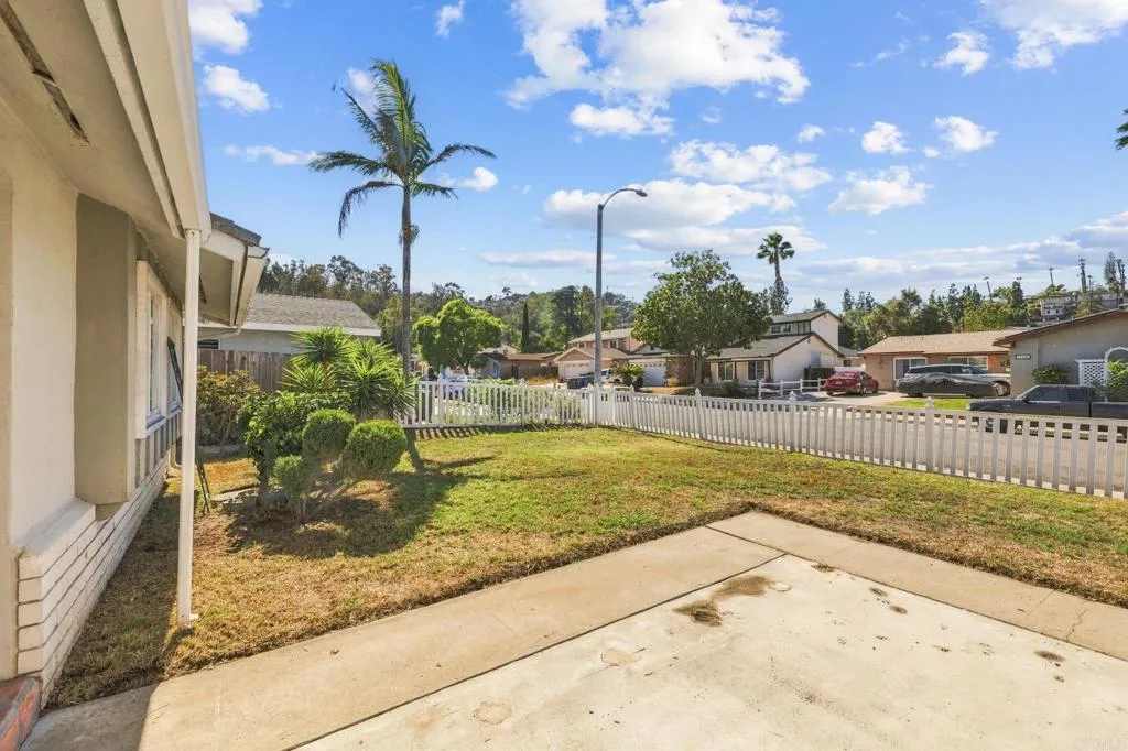 https://cdn.realtyfeed.com/cdn/127/307094774/e8380e2b3ea750a295fcebe132905015.webp