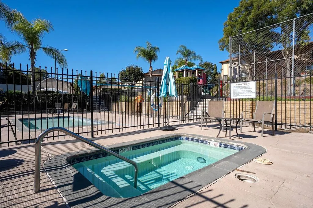 https://cdn.realtyfeed.com/cdn/127/307094838/06f013059ebc8243383a242c15464ca2.webp