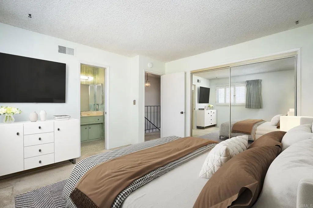 https://cdn.realtyfeed.com/cdn/127/307094838/555bb98031889bcb6f36b2949b4c83f8.webp