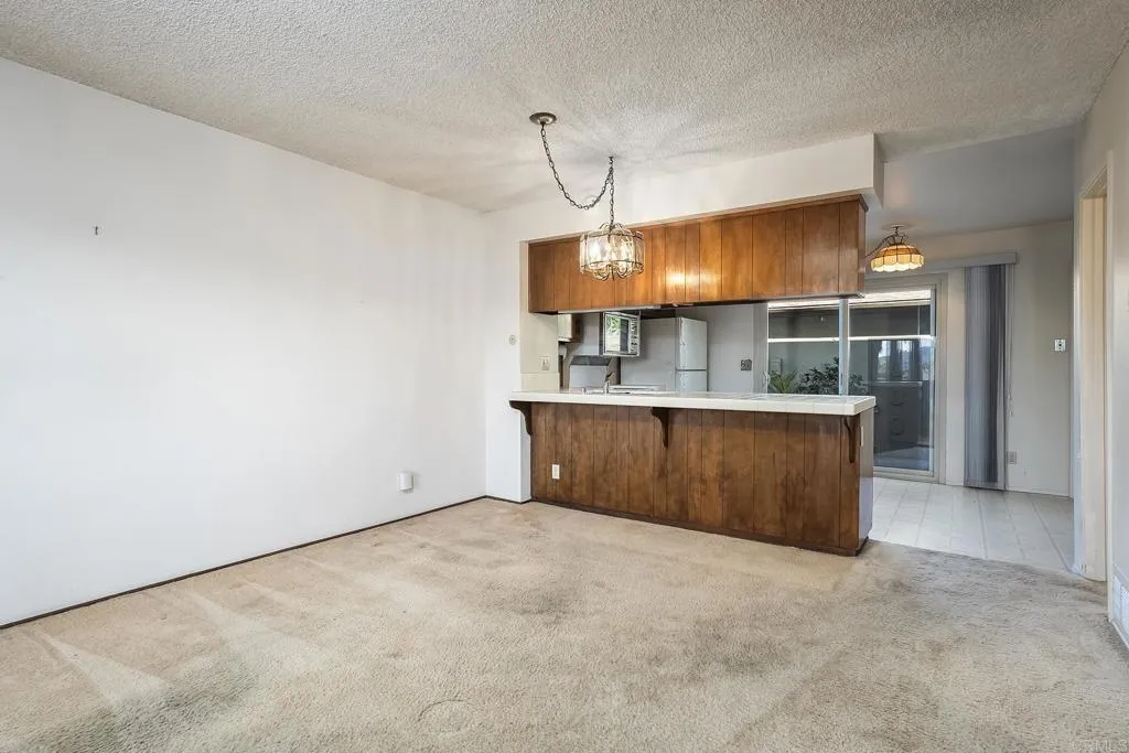 https://cdn.realtyfeed.com/cdn/127/307094838/84e4e3b579510fffd32d907505a87693.webp