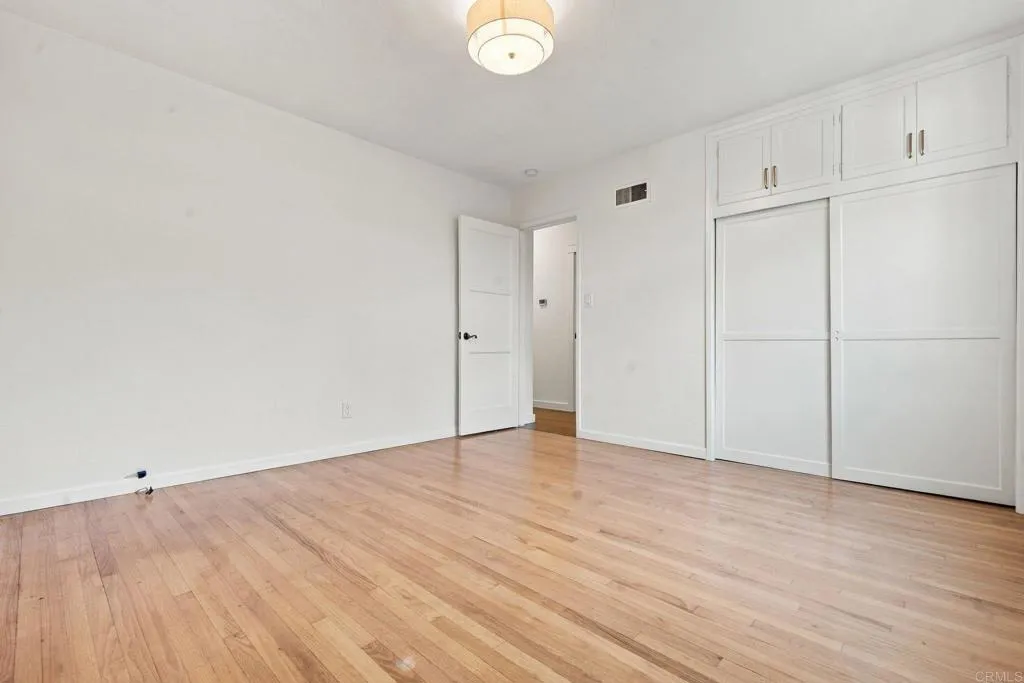 https://cdn.realtyfeed.com/cdn/127/307094946/c5aff44bb2b5cae3d033d755b2d84330.webp