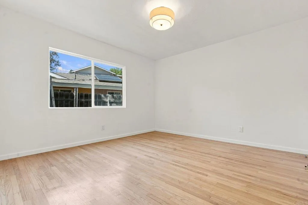 https://cdn.realtyfeed.com/cdn/127/307094946/cacf9d3c1954150064905e22285c5f40.webp