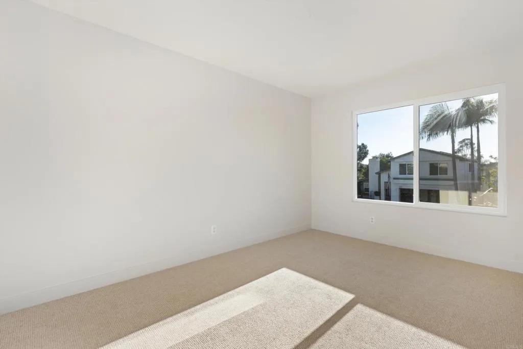 https://cdn.realtyfeed.com/cdn/127/307095038/01d3fc29cdc959e66a3f7fd9486c5755.webp
