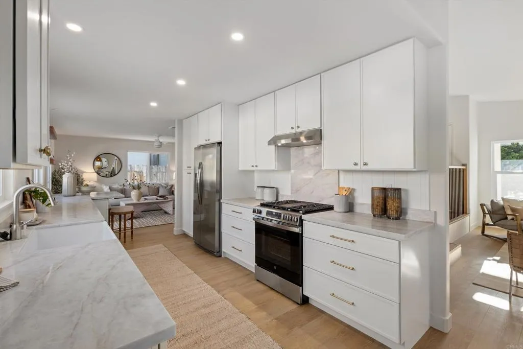 https://cdn.realtyfeed.com/cdn/127/307095038/6fddb695e2274d7aec6df6253c4444c5.webp