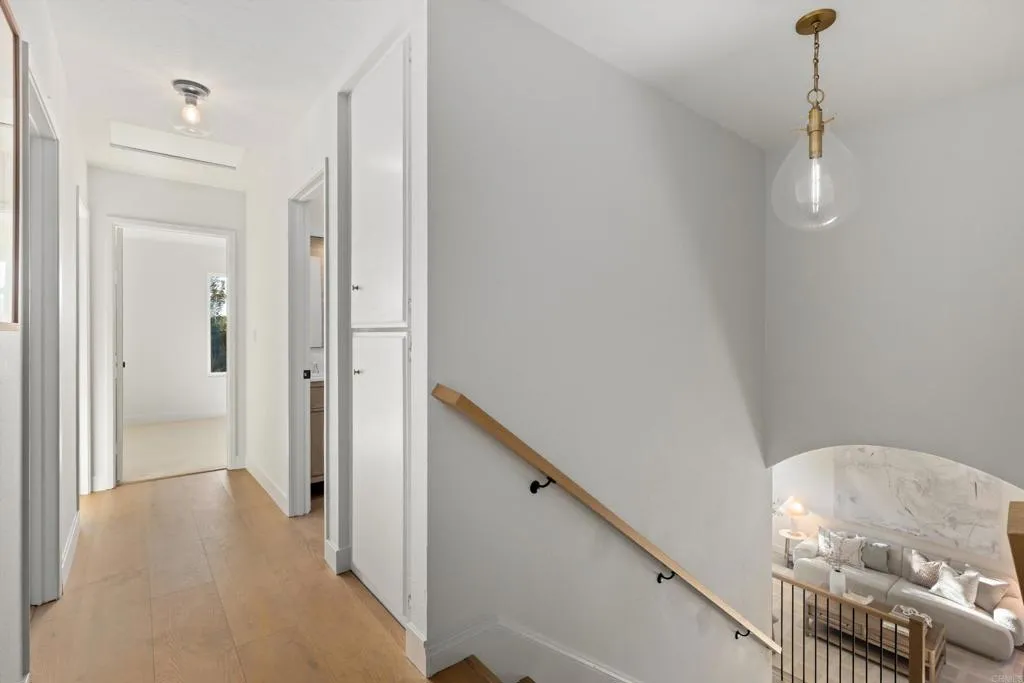 https://cdn.realtyfeed.com/cdn/127/307095038/7082acafc4f701ea0895444e46f6574a.webp