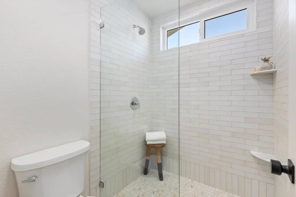 https://cdn.realtyfeed.com/cdn/127/307095038/85571f9ad57936fb0894d3bd682e73aa.webp