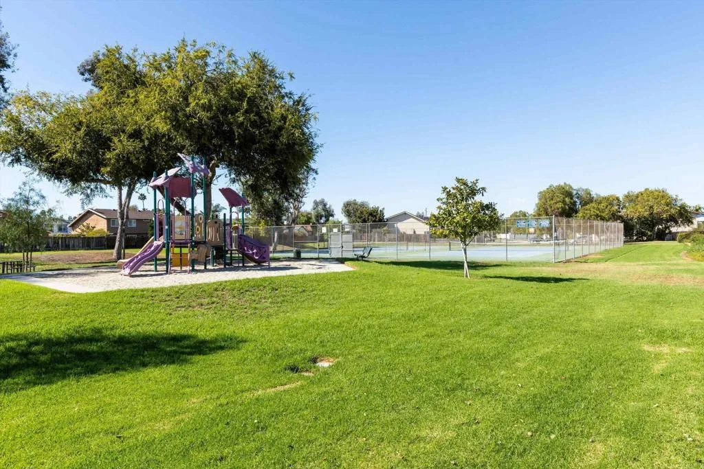 https://cdn.realtyfeed.com/cdn/127/307095038/d954e6989156f18b18e21f9983dc445d.webp