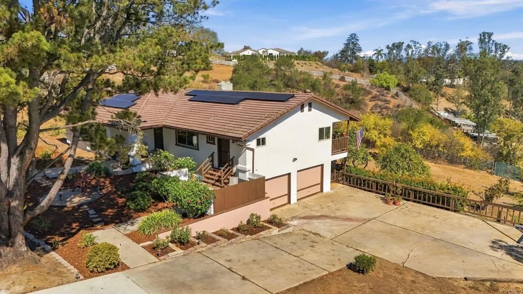 https://cdn.realtyfeed.com/cdn/127/307095084/1d2dfd78fd17a7c7fcf49a610db75c1f.webp