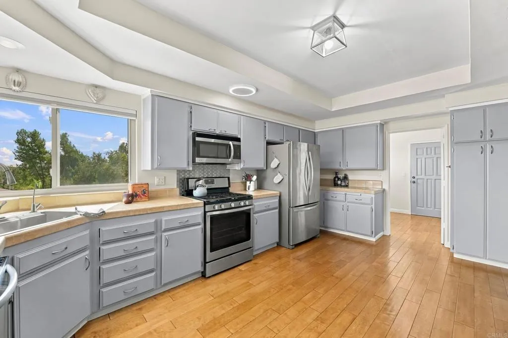 https://cdn.realtyfeed.com/cdn/127/307095084/44e104d324d1f84f275b104bcd84e0a2.webp