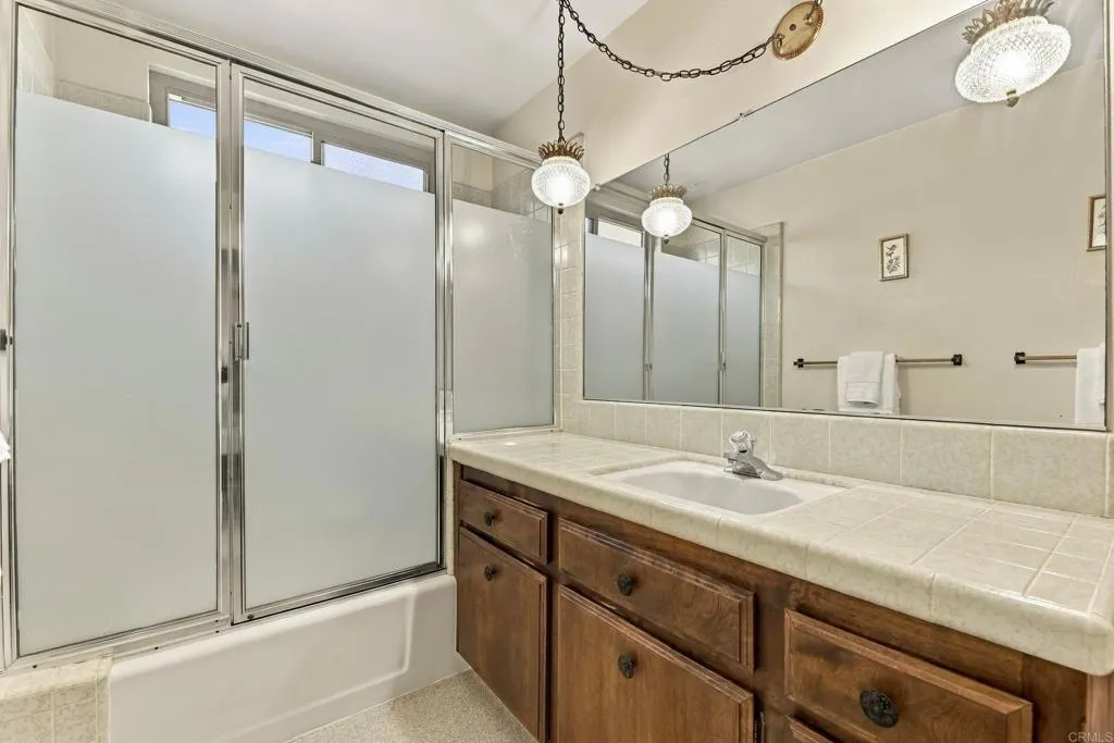 https://cdn.realtyfeed.com/cdn/127/307095084/59f6a8c71a6702c2f74ab68132c36fa8.webp