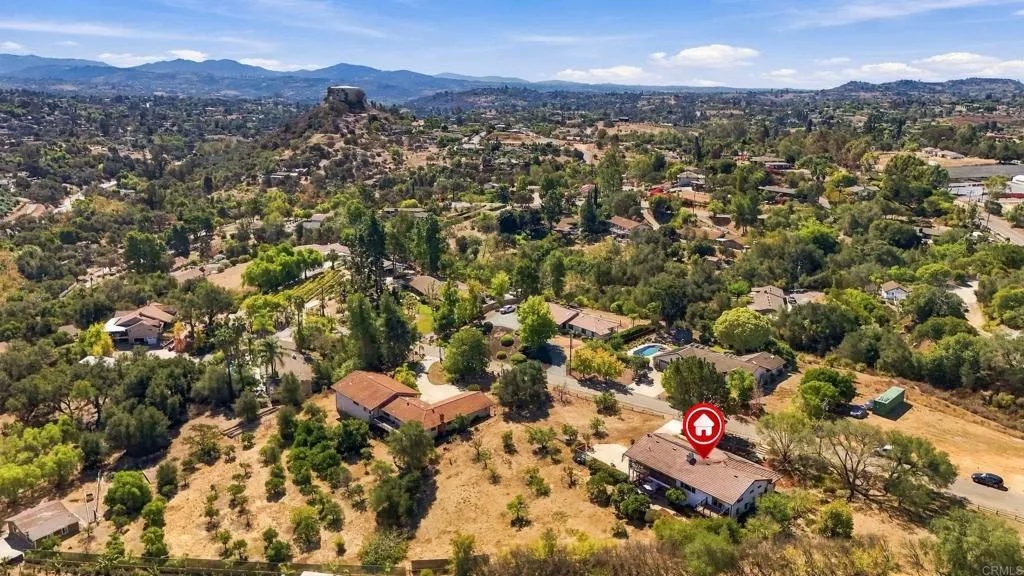 https://cdn.realtyfeed.com/cdn/127/307095084/6dc9cd85923af8d5de966479c044ad39.webp