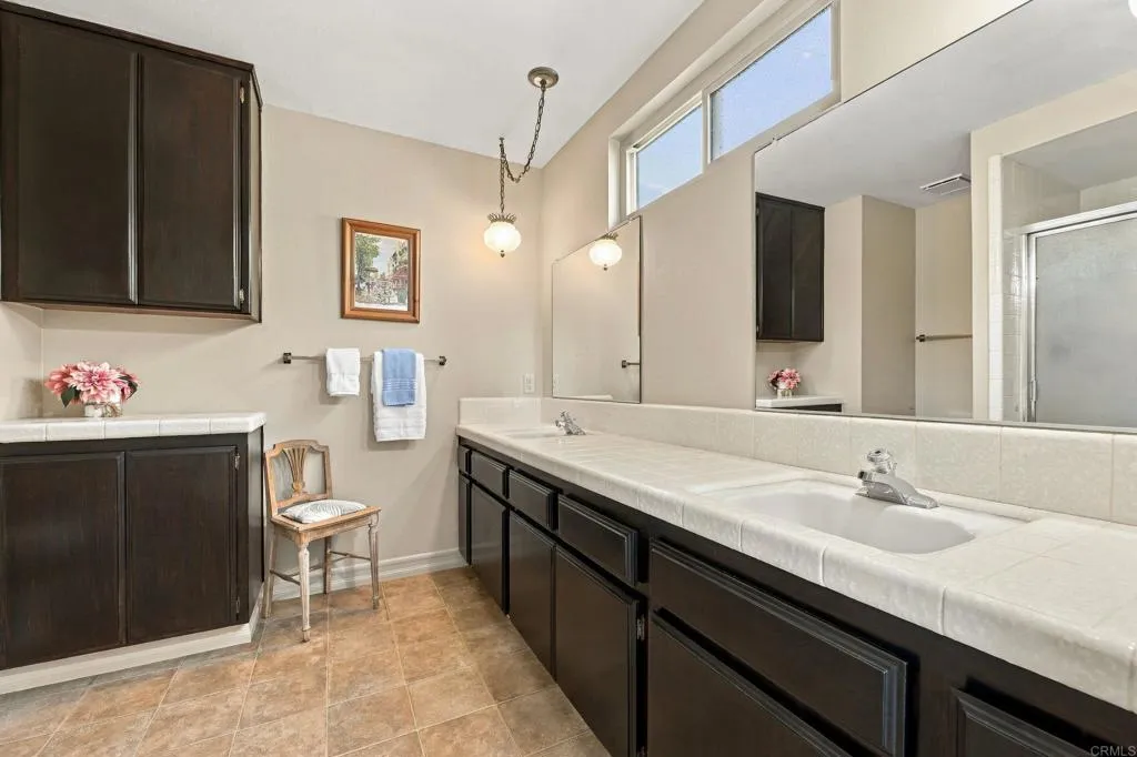https://cdn.realtyfeed.com/cdn/127/307095084/94111266dc71cccaec28d4624144104c.webp