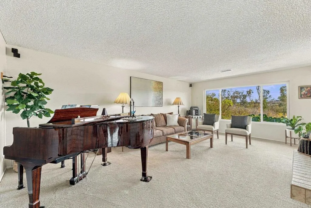 https://cdn.realtyfeed.com/cdn/127/307095084/a5f58b0e66ffd623edd874a167b826e3.webp