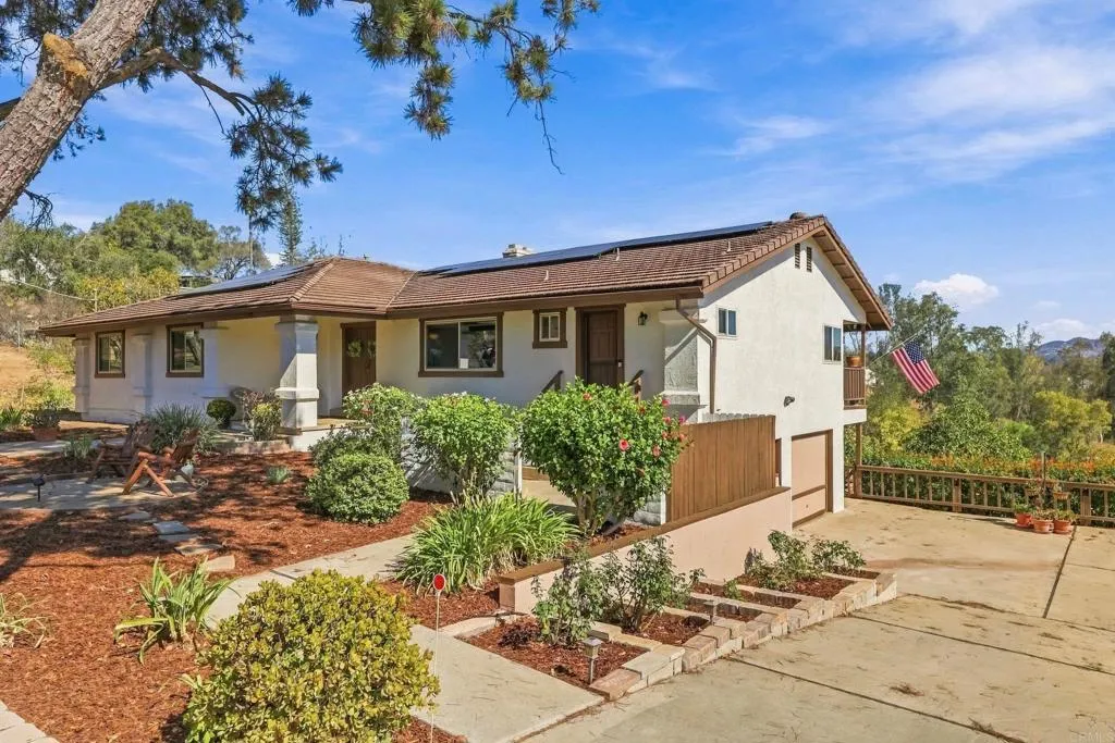 https://cdn.realtyfeed.com/cdn/127/307095084/dd4eeec66c5cda1e2f8e24e8a085700a.webp