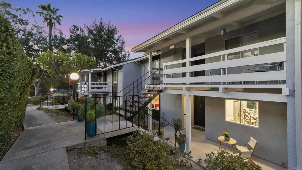 https://cdn.realtyfeed.com/cdn/127/307095104/4ad8e0bcf2beb18311c53eca71799f57.webp