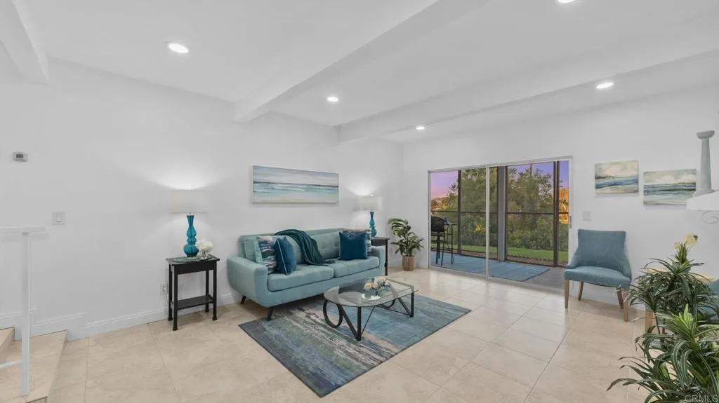 https://cdn.realtyfeed.com/cdn/127/307095104/9567ce18fadf1e8a9885cbcb1b566d48.webp