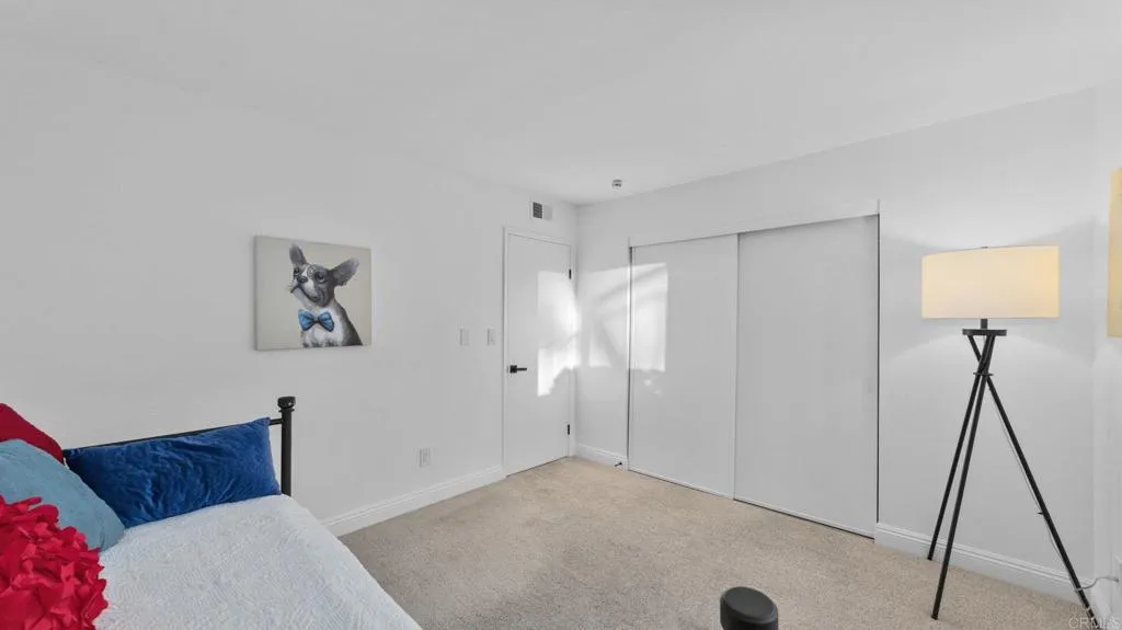 https://cdn.realtyfeed.com/cdn/127/307095104/ce317de1dfc0aae5eb39805831586cbc.webp
