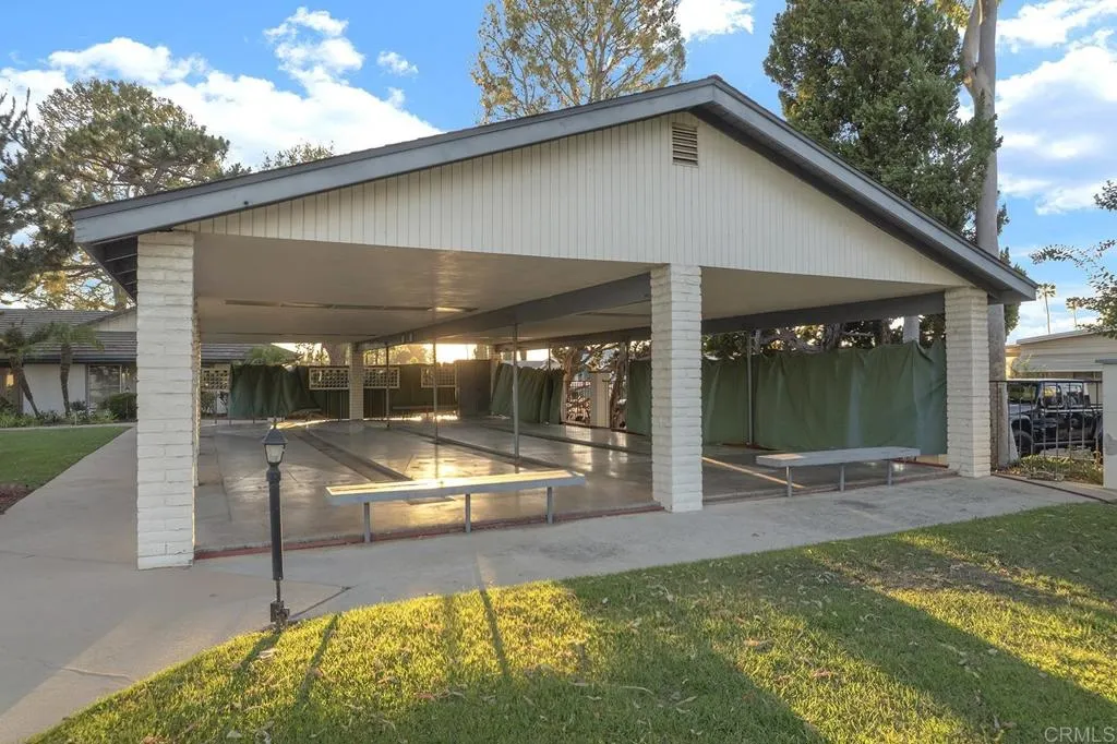 https://cdn.realtyfeed.com/cdn/127/307095118/038431ec0baa50e4786ebd736384f963.webp