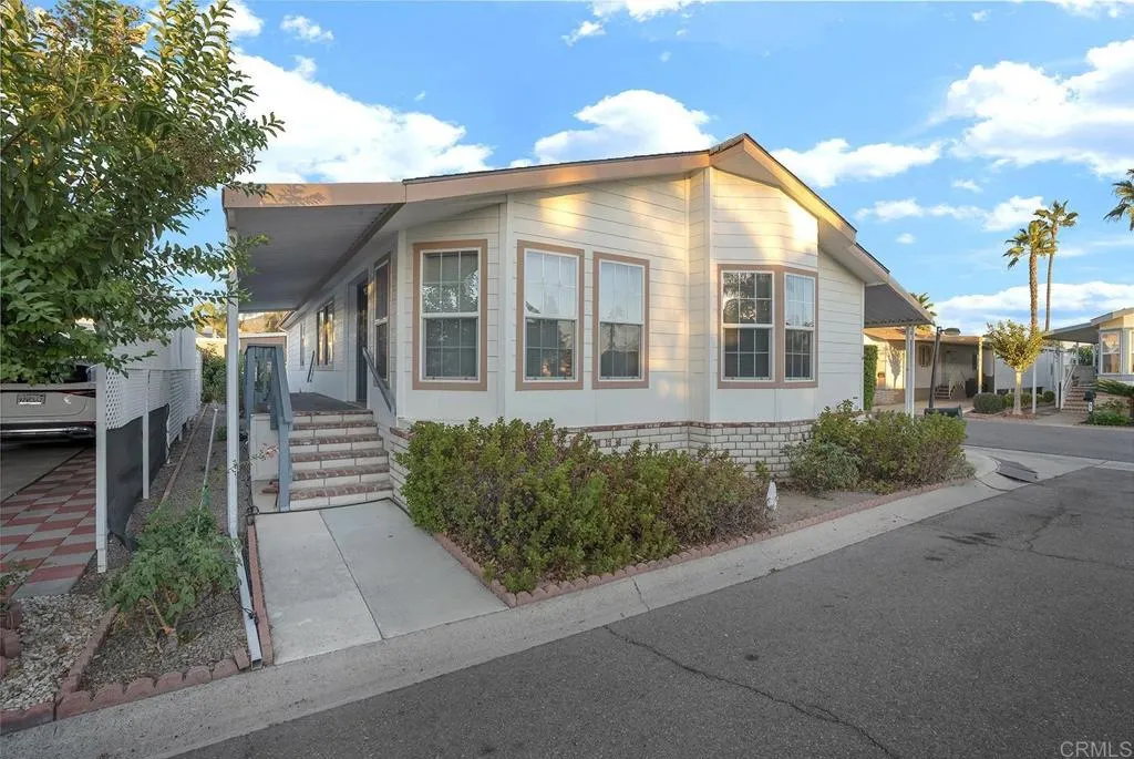 https://cdn.realtyfeed.com/cdn/127/307095118/11b330582b7a05a5bad7c75eea13cce8.webp