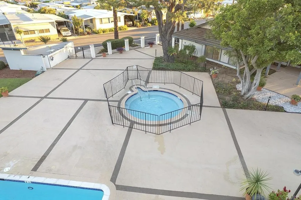 https://cdn.realtyfeed.com/cdn/127/307095118/d85a8e26ce267e3d92fb37ee2c9767a3.webp