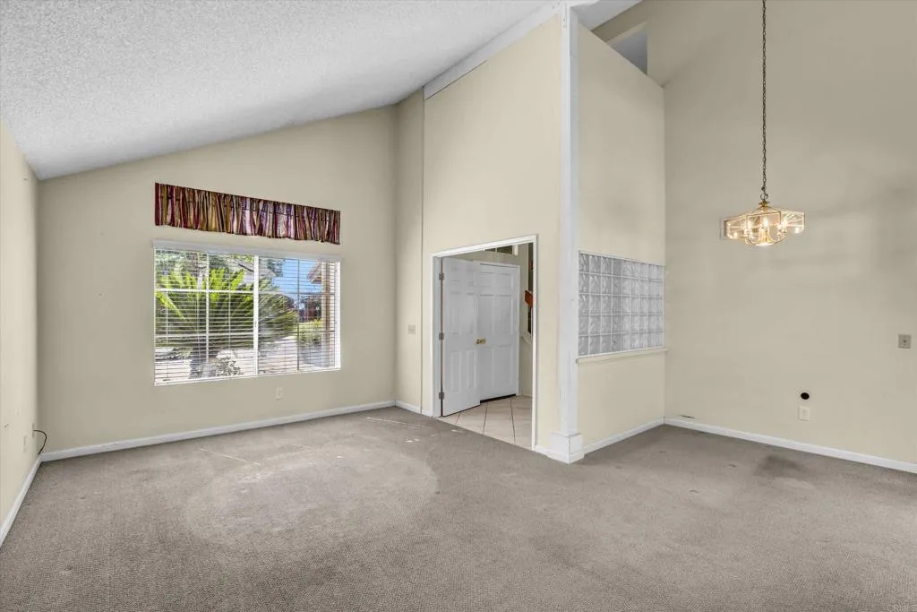 https://cdn.realtyfeed.com/cdn/127/307095122/9bbd7ede5ec9f304089e289eb8fa50a3.webp