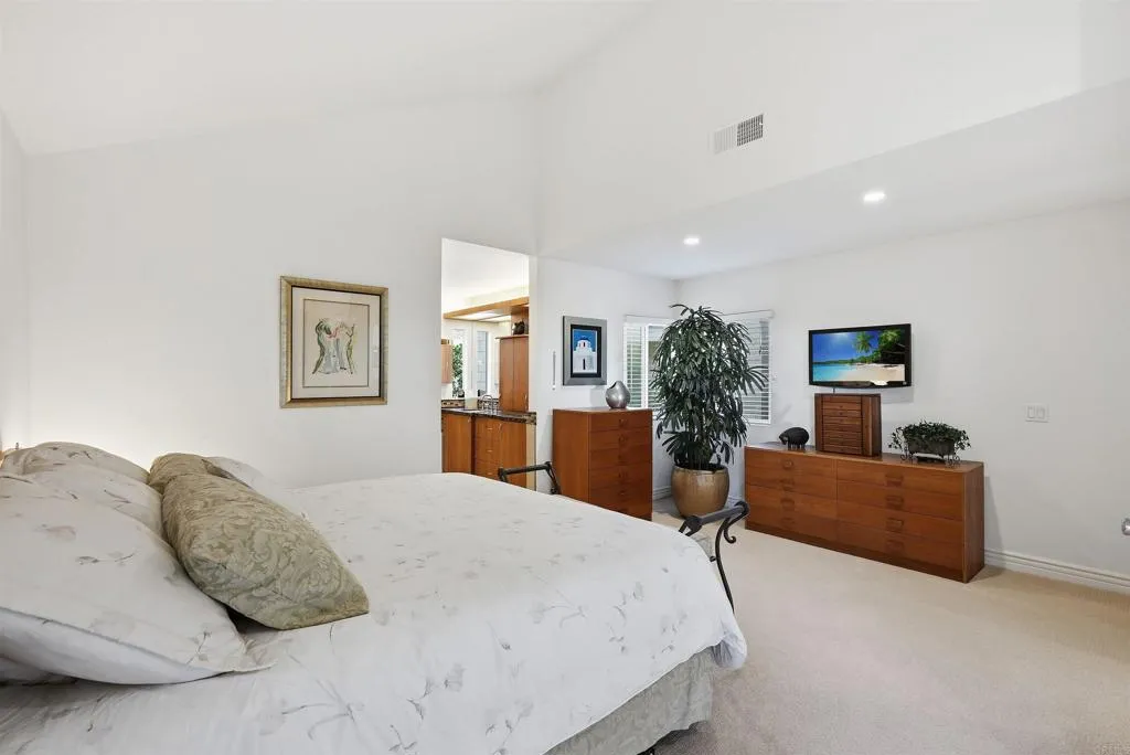 https://cdn.realtyfeed.com/cdn/127/307095159/3f6541e44619d31aeb486ea9710f839b.webp