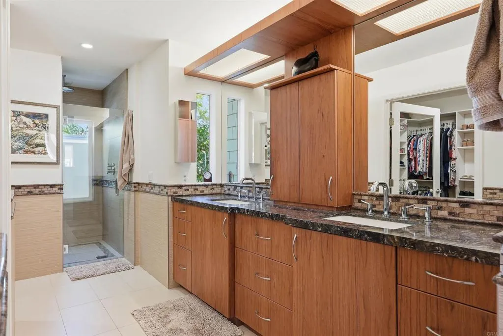 https://cdn.realtyfeed.com/cdn/127/307095159/7a4e6d0fa7b380f67a564a1a6c473c4c.webp