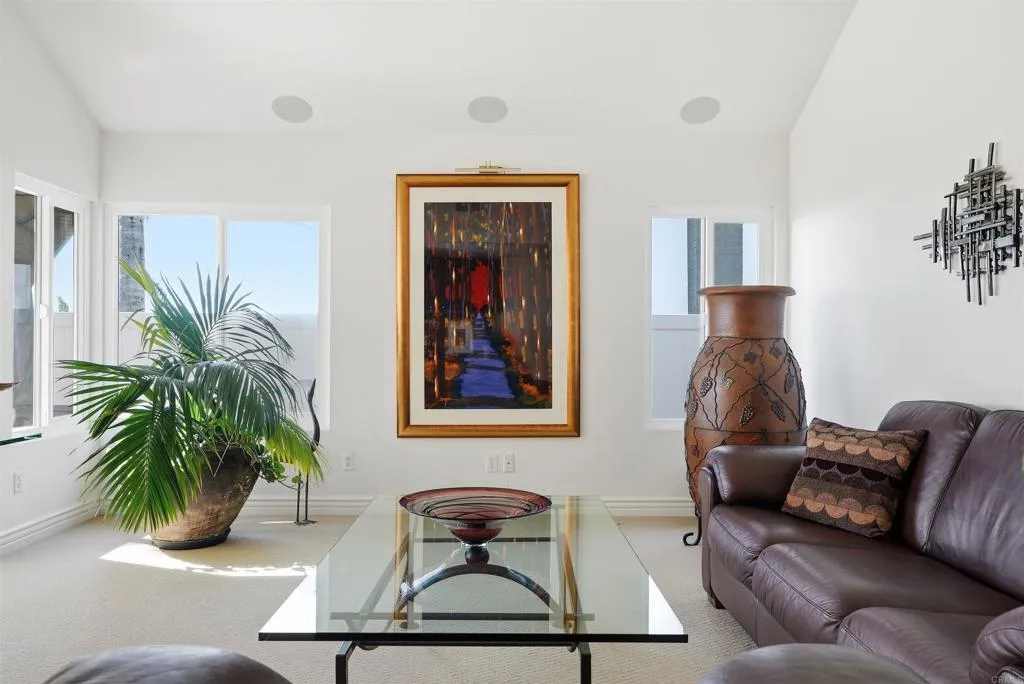 https://cdn.realtyfeed.com/cdn/127/307095159/986f62544a299976bbe3cf1d59364e63.webp