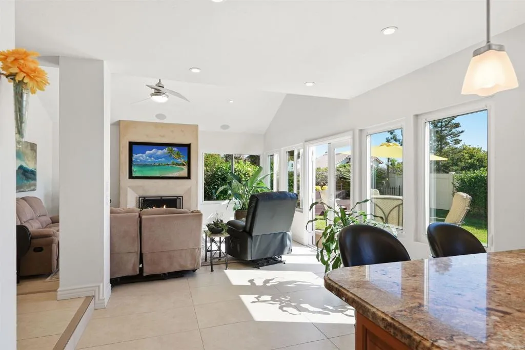 https://cdn.realtyfeed.com/cdn/127/307095159/b994751d3abc8c8628d8fd6d1ae0ea42.webp