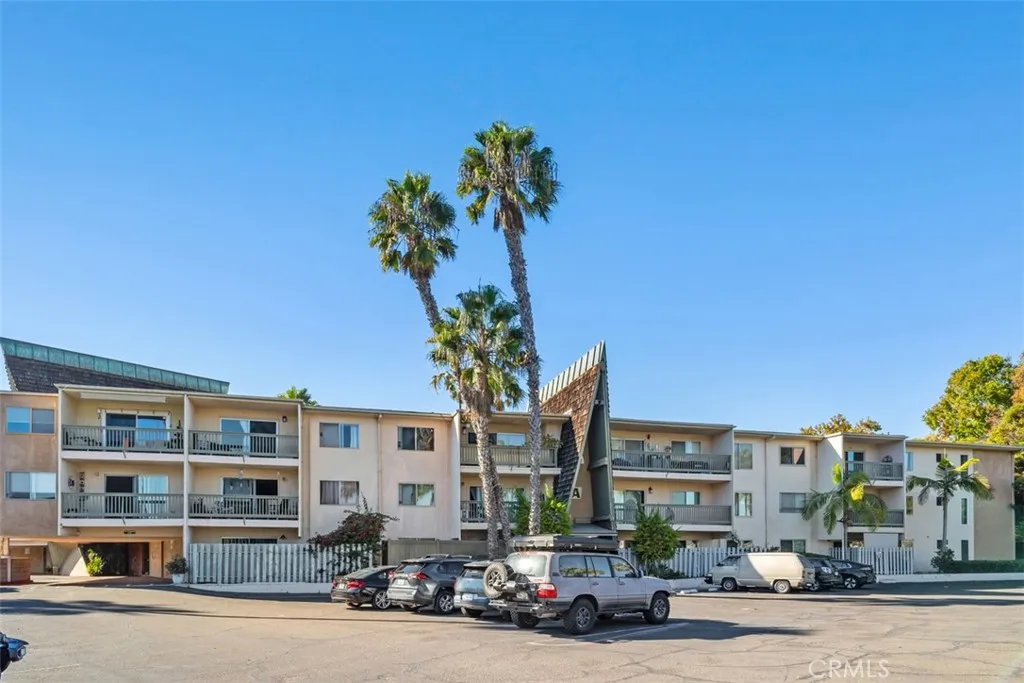 https://cdn.realtyfeed.com/cdn/127/307095160/57ef897ef1287c07831afaaf6afd92fa.webp