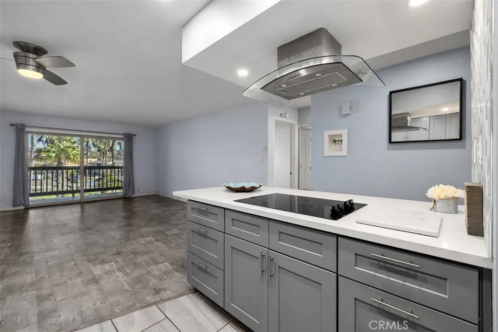 https://cdn.realtyfeed.com/cdn/127/307095160/e1472f13a2d233e88f8c566b4fdffe39.webp