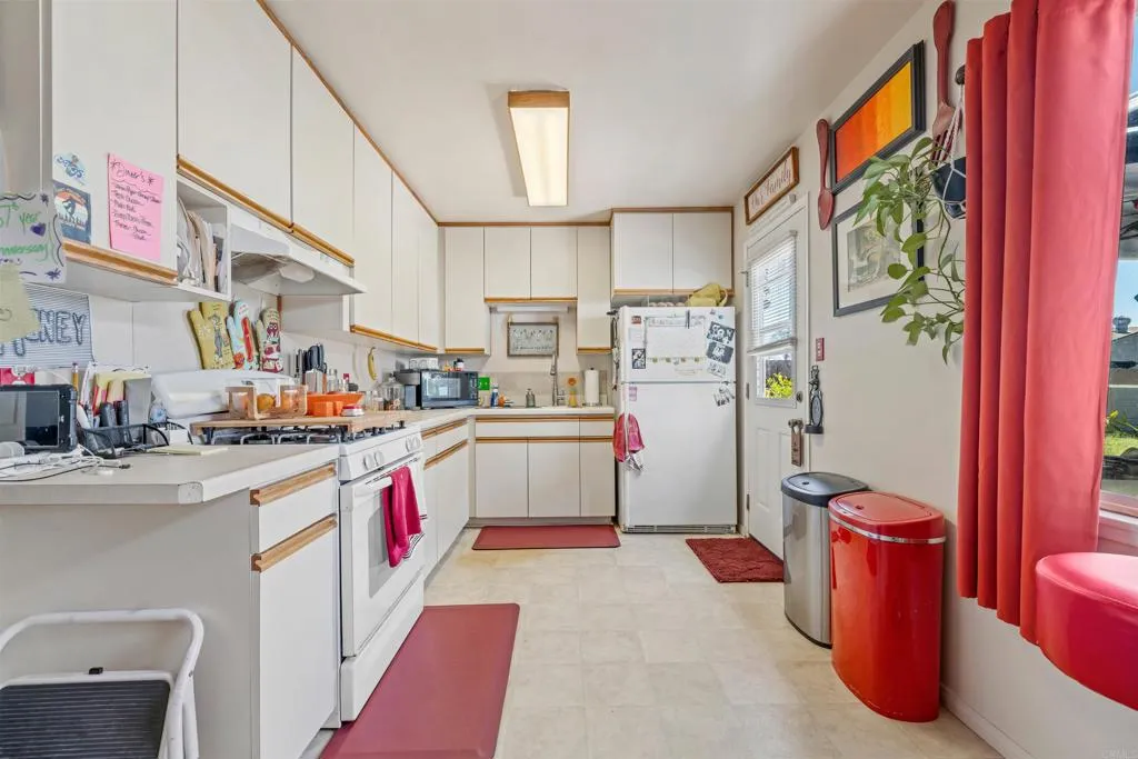 https://cdn.realtyfeed.com/cdn/127/307095202/2609f231d9031e4ef04206af6cd364be.webp