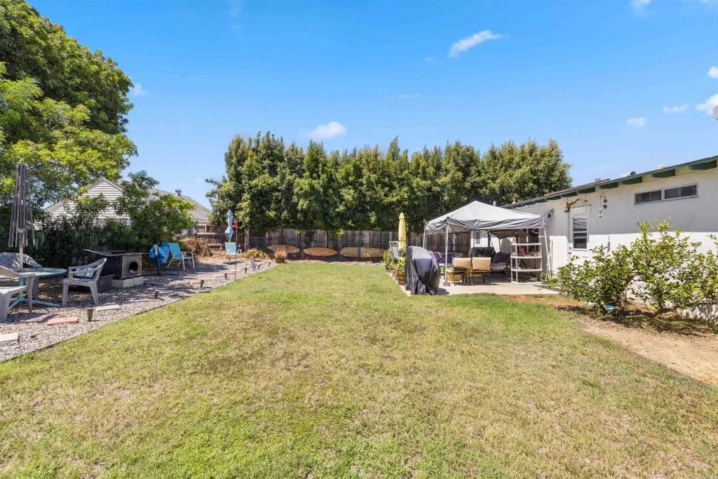 https://cdn.realtyfeed.com/cdn/127/307095202/e5b3998bc263b23cd7d03293659ecefe.webp