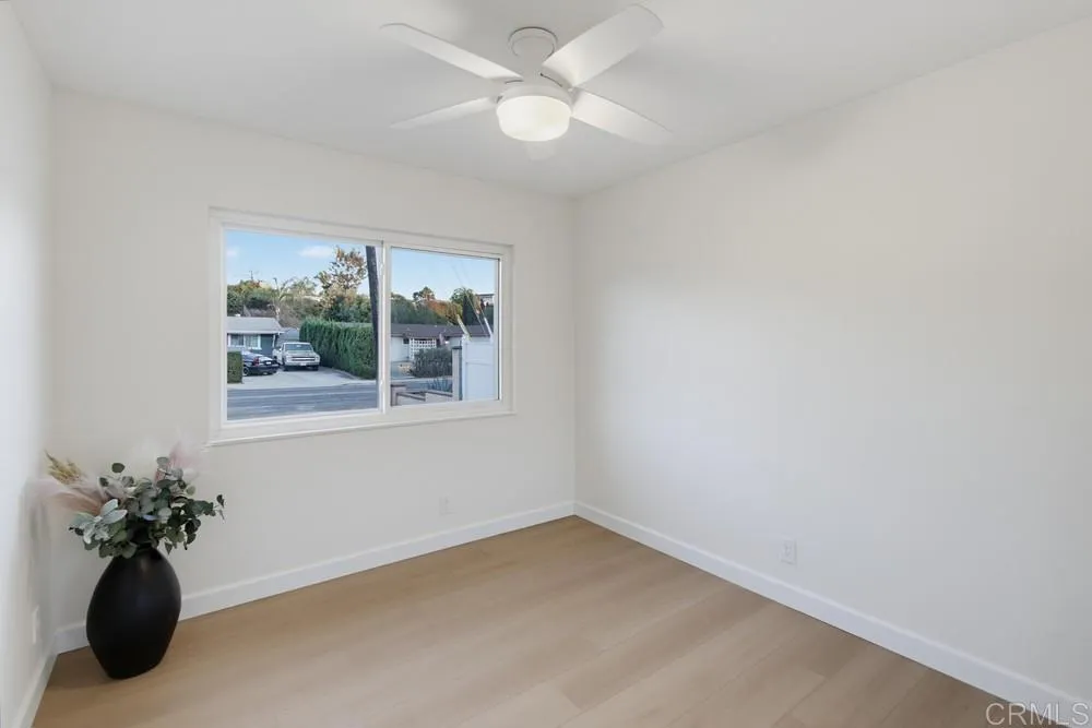 https://cdn.realtyfeed.com/cdn/127/307095208/8eb54c5292a62d311da09cc350ac7f95.webp