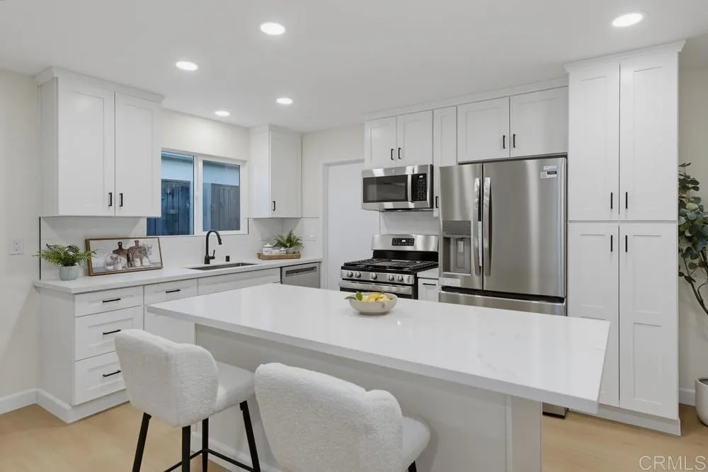 https://cdn.realtyfeed.com/cdn/127/307095208/a72a312a563c19cbebb931620158cf0f.webp