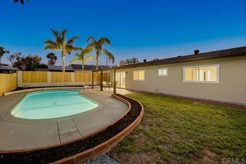https://cdn.realtyfeed.com/cdn/127/307095208/b52d303bbd5ac51ed6a47f4ae9569f65.webp