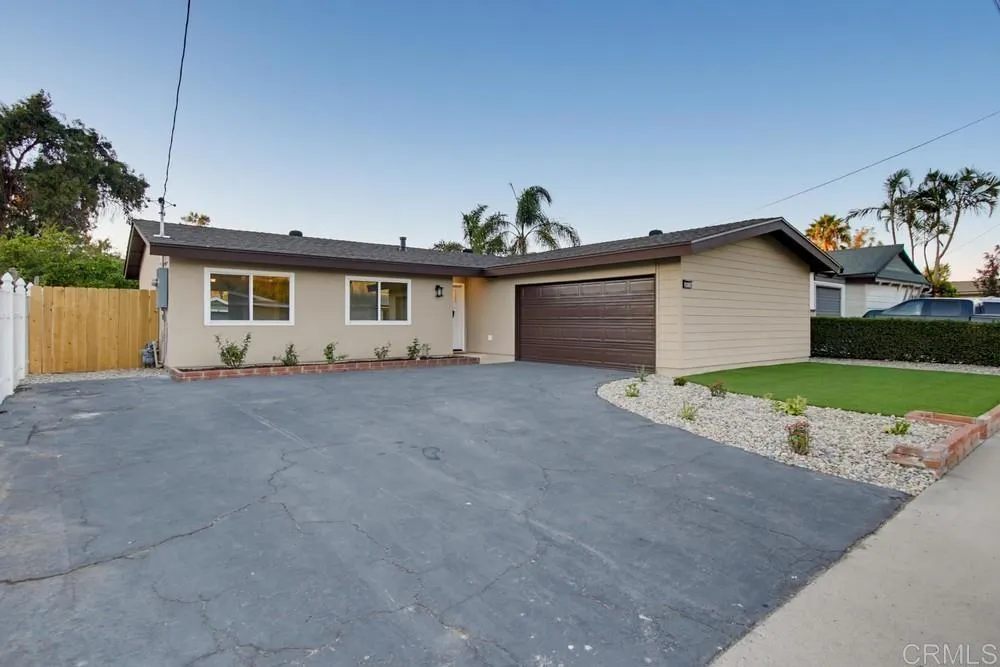 https://cdn.realtyfeed.com/cdn/127/307095208/eedd2766b39912ba927756c739740232.webp