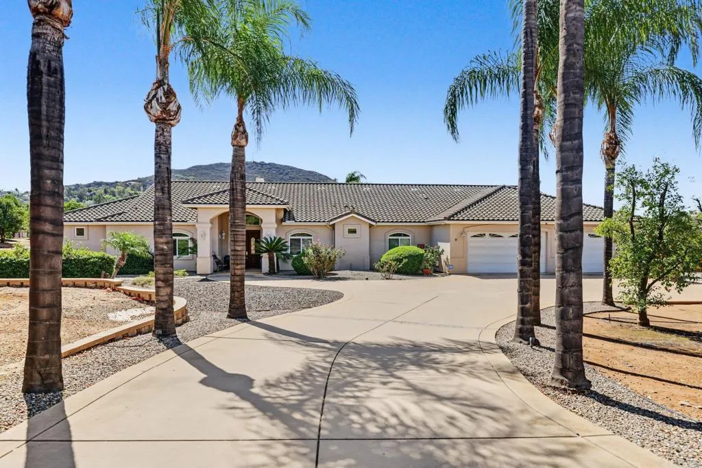 11690 Minneola Circle, Valley Center, CA 92082 - Photo 3 of 47, Valley Center, CA