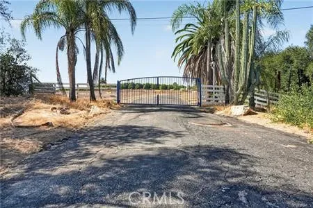 https://cdn.realtyfeed.com/cdn/127/307095289/5d77d5bc5a604e5f41e552d7b7fb164f.webp