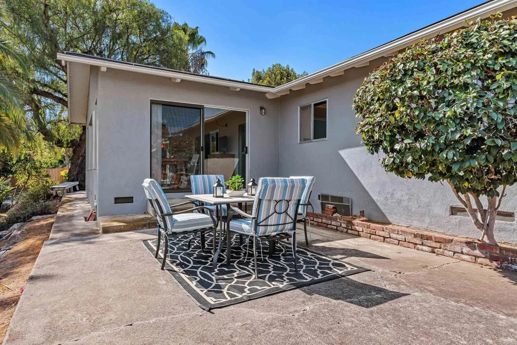 https://cdn.realtyfeed.com/cdn/127/307095333/c0a21f42c37de2beda9c835978351f4b.webp
