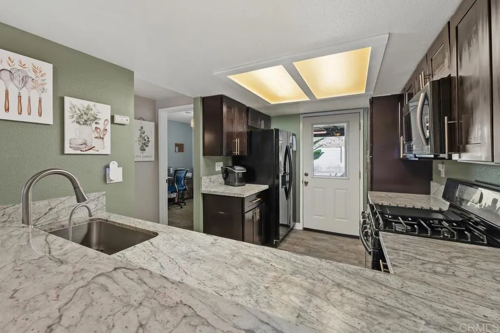 https://cdn.realtyfeed.com/cdn/127/307095370/2d579e7fc5e7f4a5313afd874d410401.webp