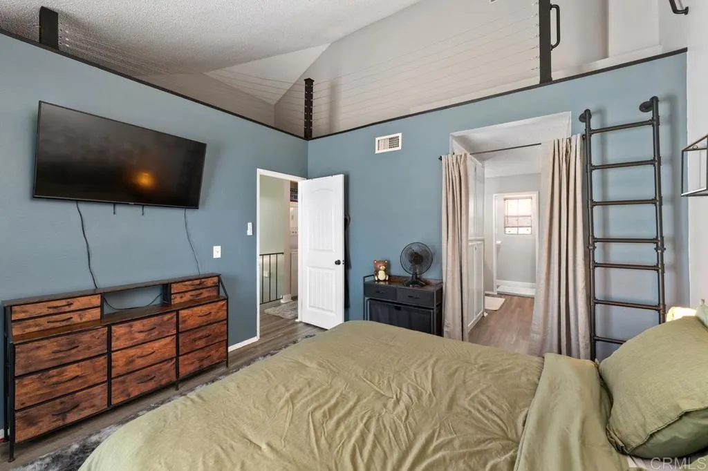 https://cdn.realtyfeed.com/cdn/127/307095370/2ed53646759a214d093aac415af2834b.webp