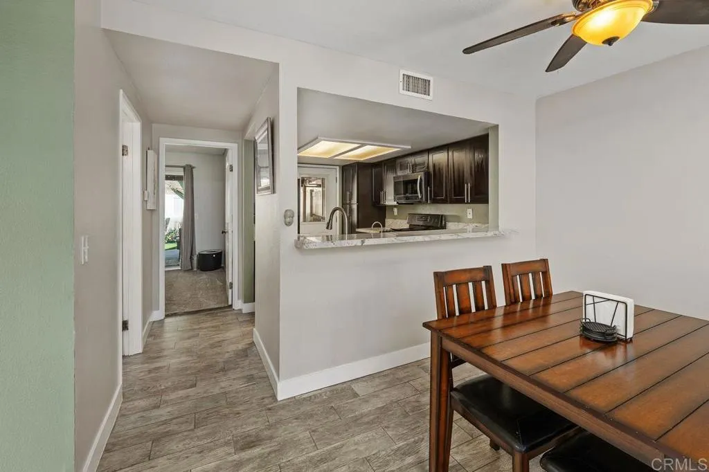 https://cdn.realtyfeed.com/cdn/127/307095370/5193b22c5ca7645cfc60f5c1e94d7356.webp