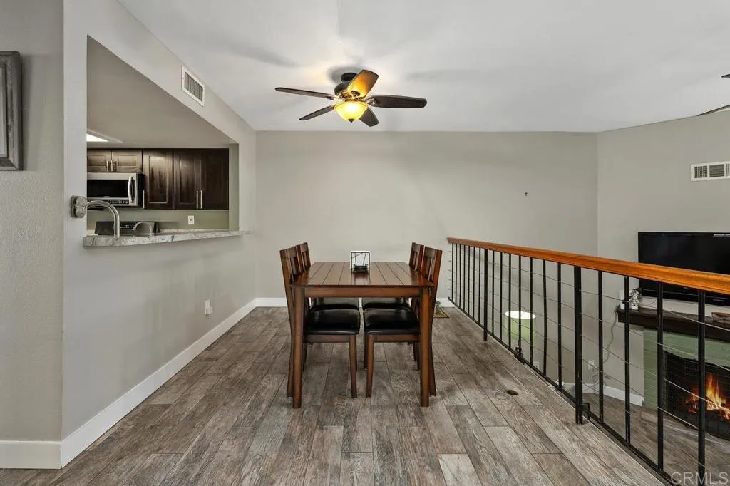 https://cdn.realtyfeed.com/cdn/127/307095370/c4c0ace00da3ca17d02d77b0e5f38570.webp